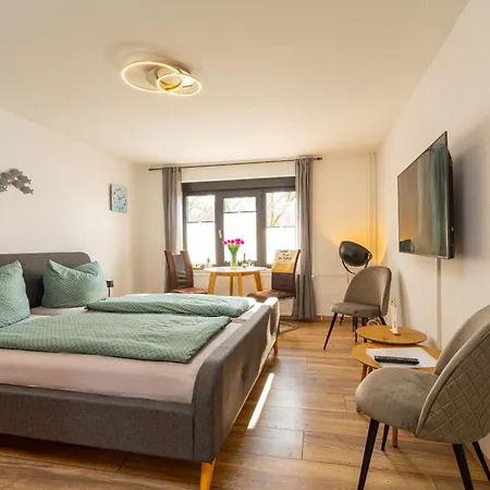 Haus Am Seeufer Backbord فارين